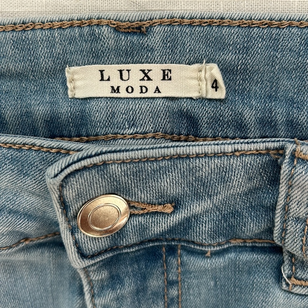 Moda Luxe Skinny Rhinestones Distressed - Picture 6 of 8